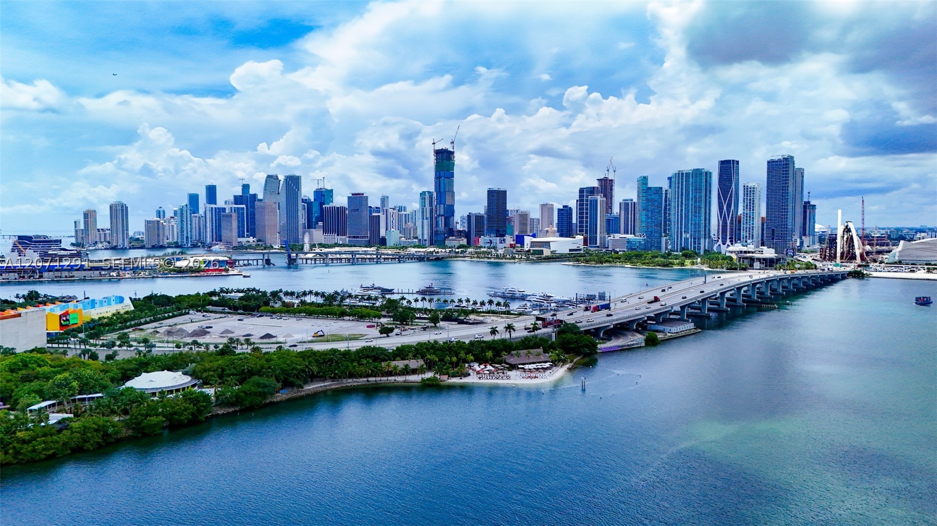 1000 Venetian Way #1108, Miami FL 33139