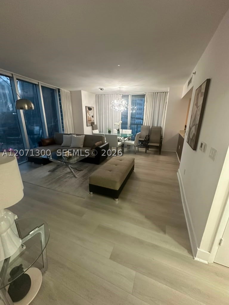 485 Brickell Ave #1908, Miami FL 33131