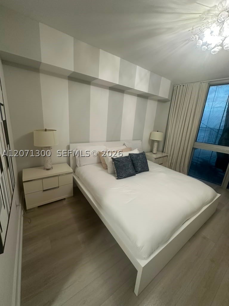 485 Brickell Ave #1908, Miami FL 33131