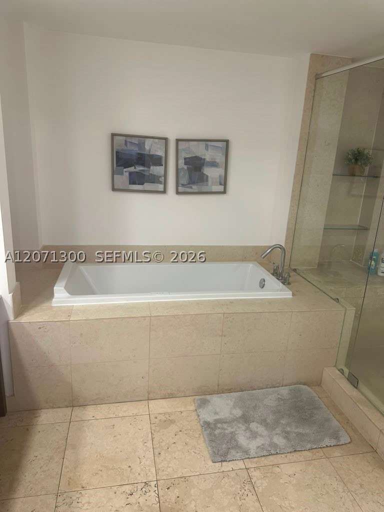 485 Brickell Ave #1908, Miami FL 33131