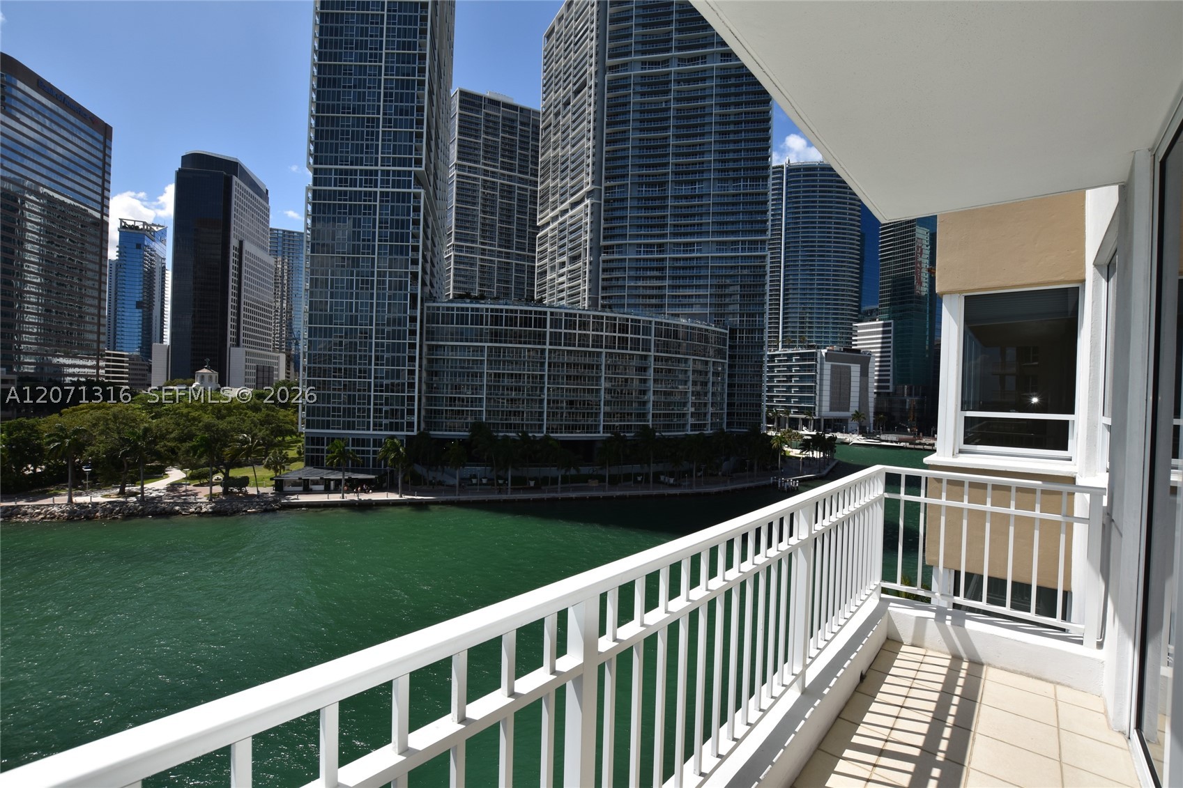801 Brickell Key Blvd #701, Miami FL 33131