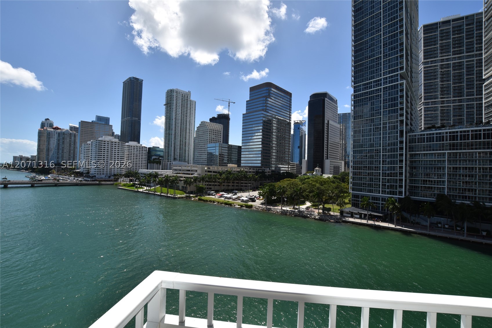801 Brickell Key Blvd #701, Miami FL 33131