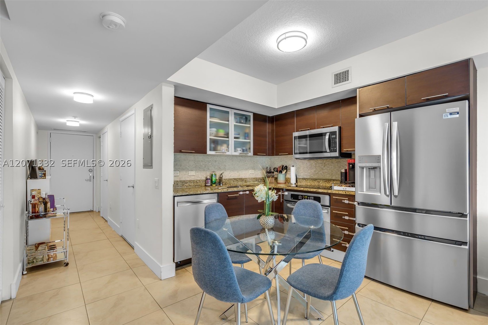 41 SE 5th St #908, Miami FL 33131