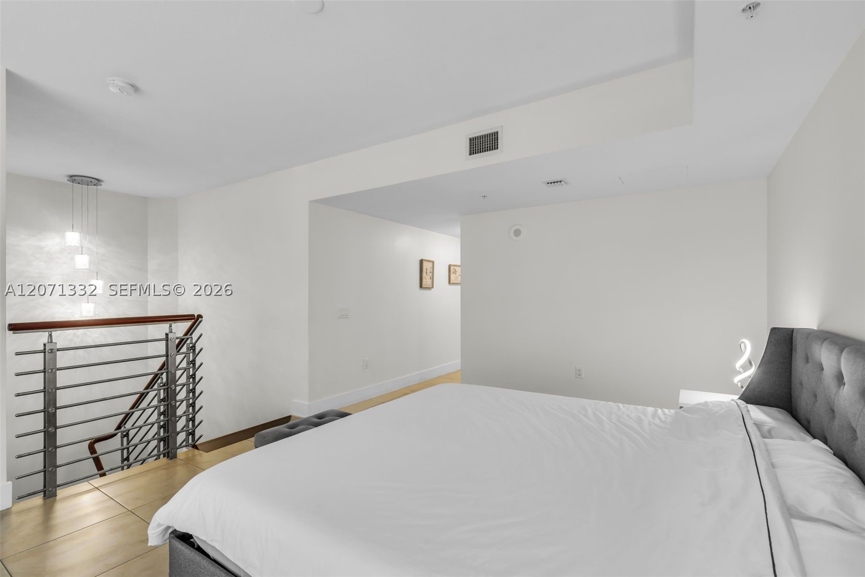 41 SE 5th St #908, Miami FL 33131