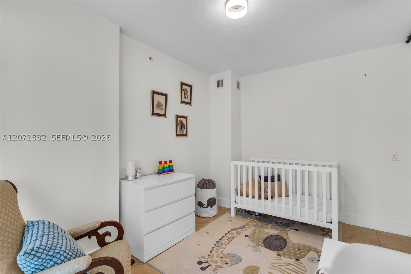 41 SE 5th St #908, Miami FL 33131