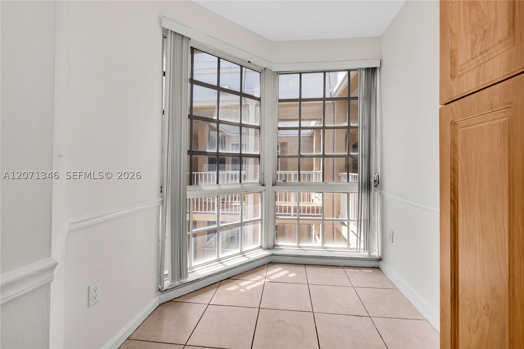 1280 S Alhambra Cir #2413, Coral Gables FL 33146