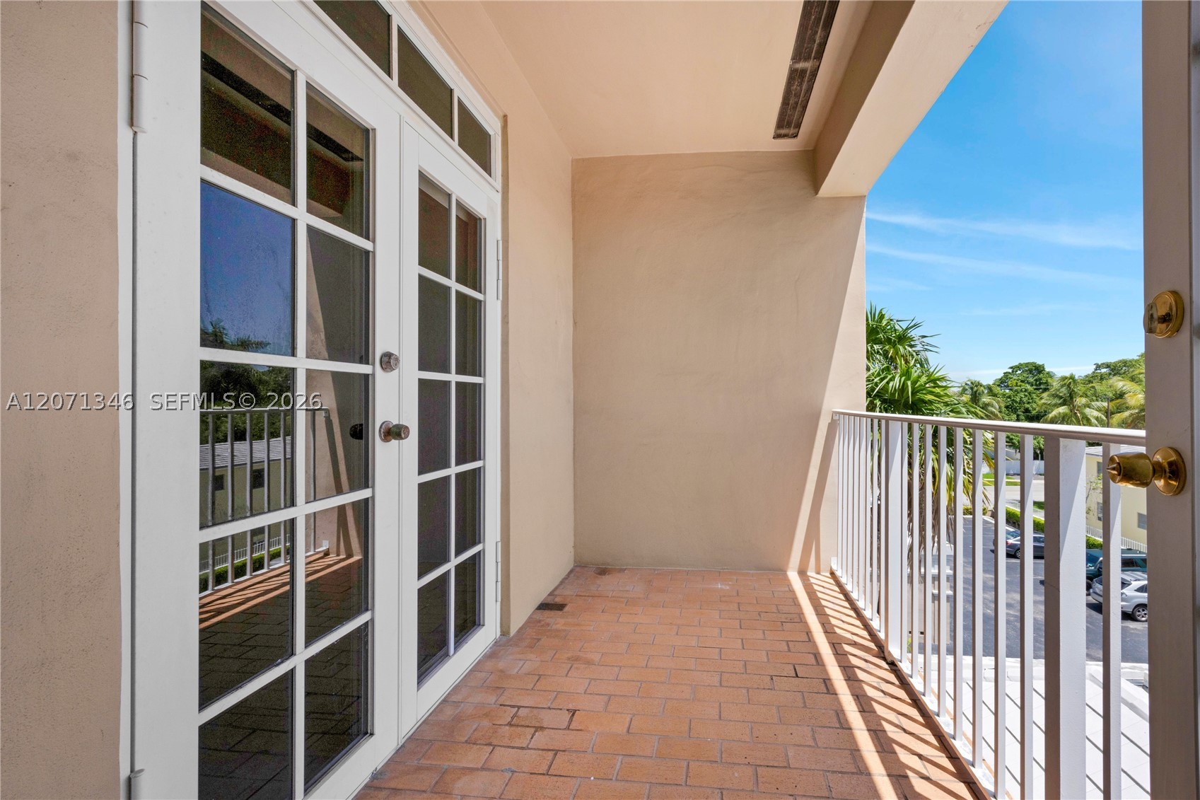 1280 S Alhambra Cir #2413, Coral Gables FL 33146