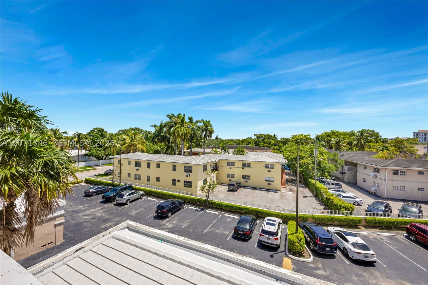 1280 S Alhambra Cir #2413, Coral Gables FL 33146