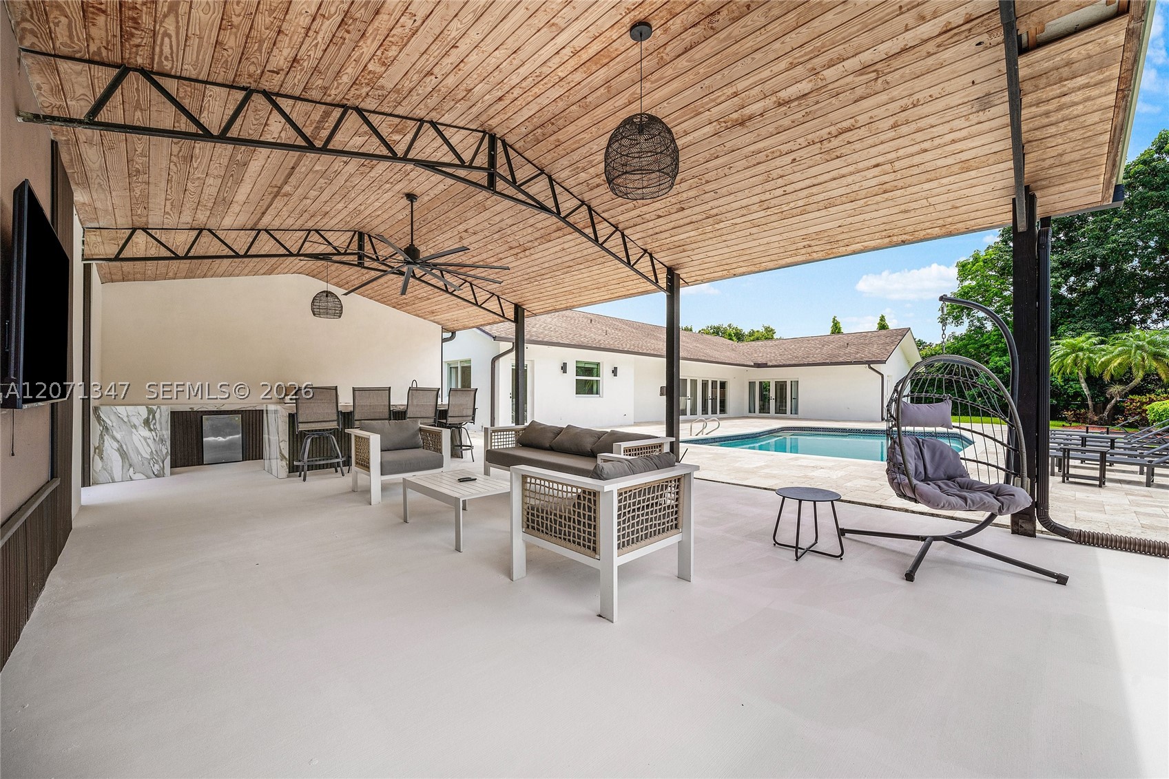 13900 Mustang Trl, Southwest Ranches FL 33330
