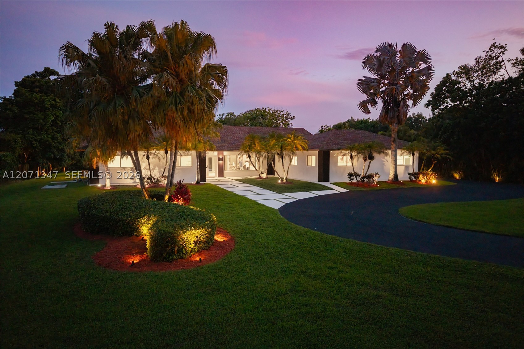 13900 Mustang Trl, Southwest Ranches FL 33330