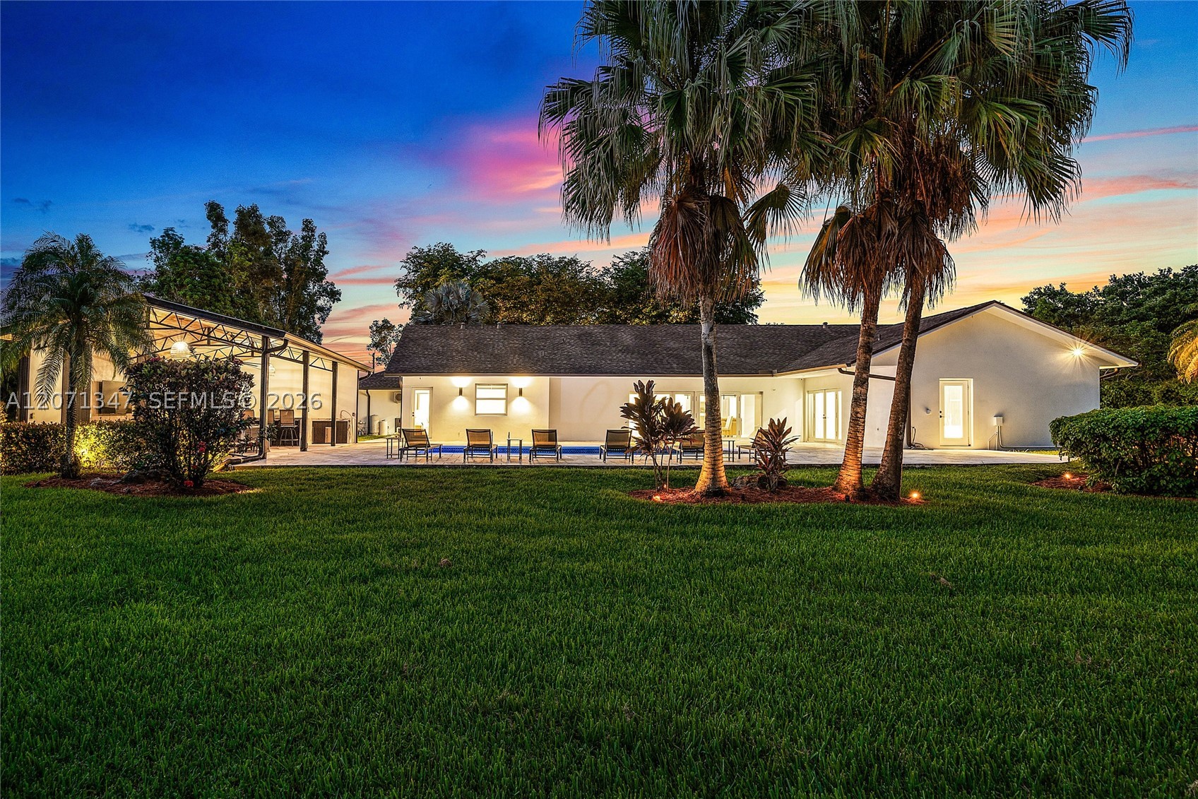 13900 Mustang Trl, Southwest Ranches FL 33330