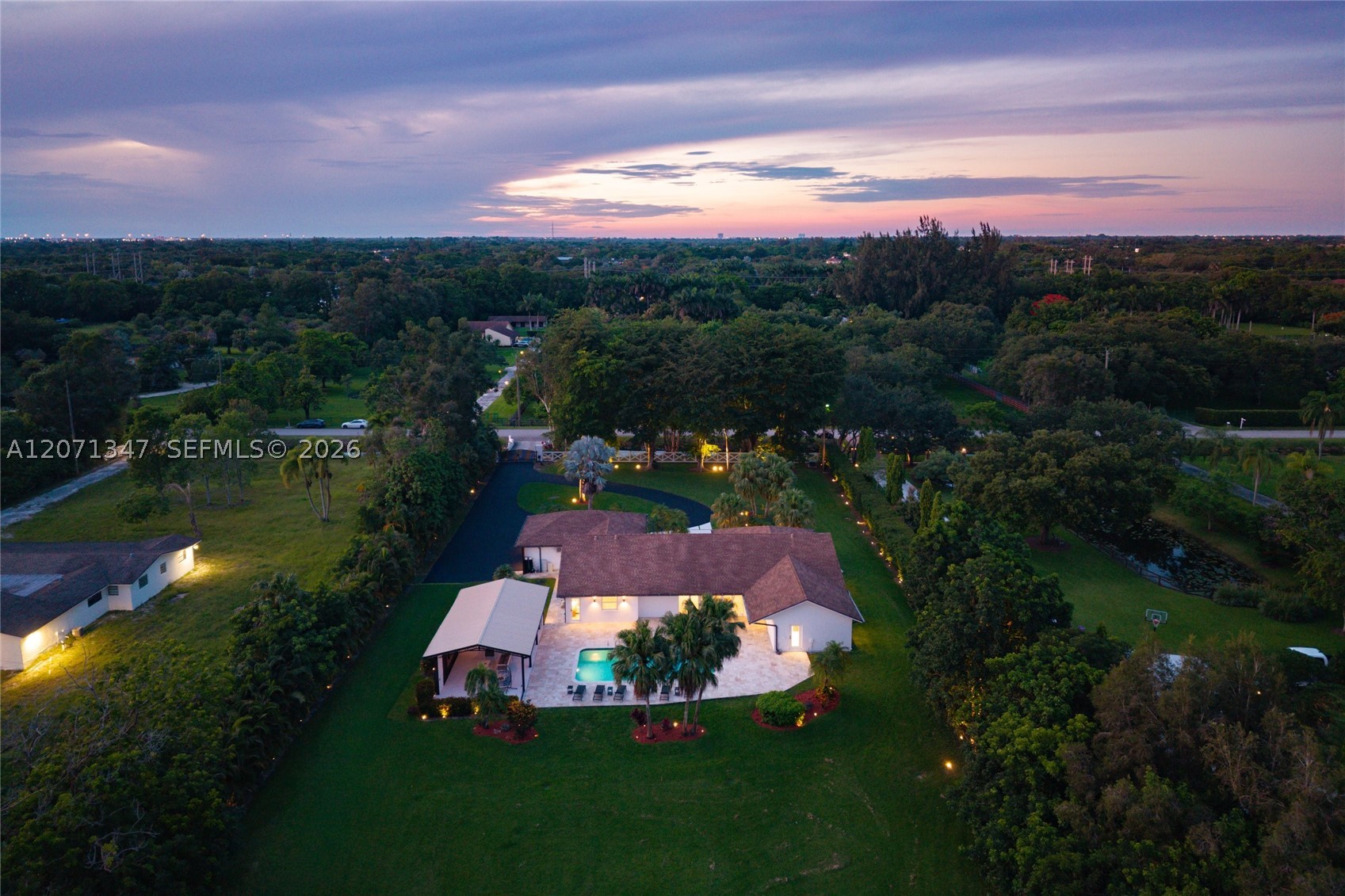 13900 Mustang Trl, Southwest Ranches FL 33330