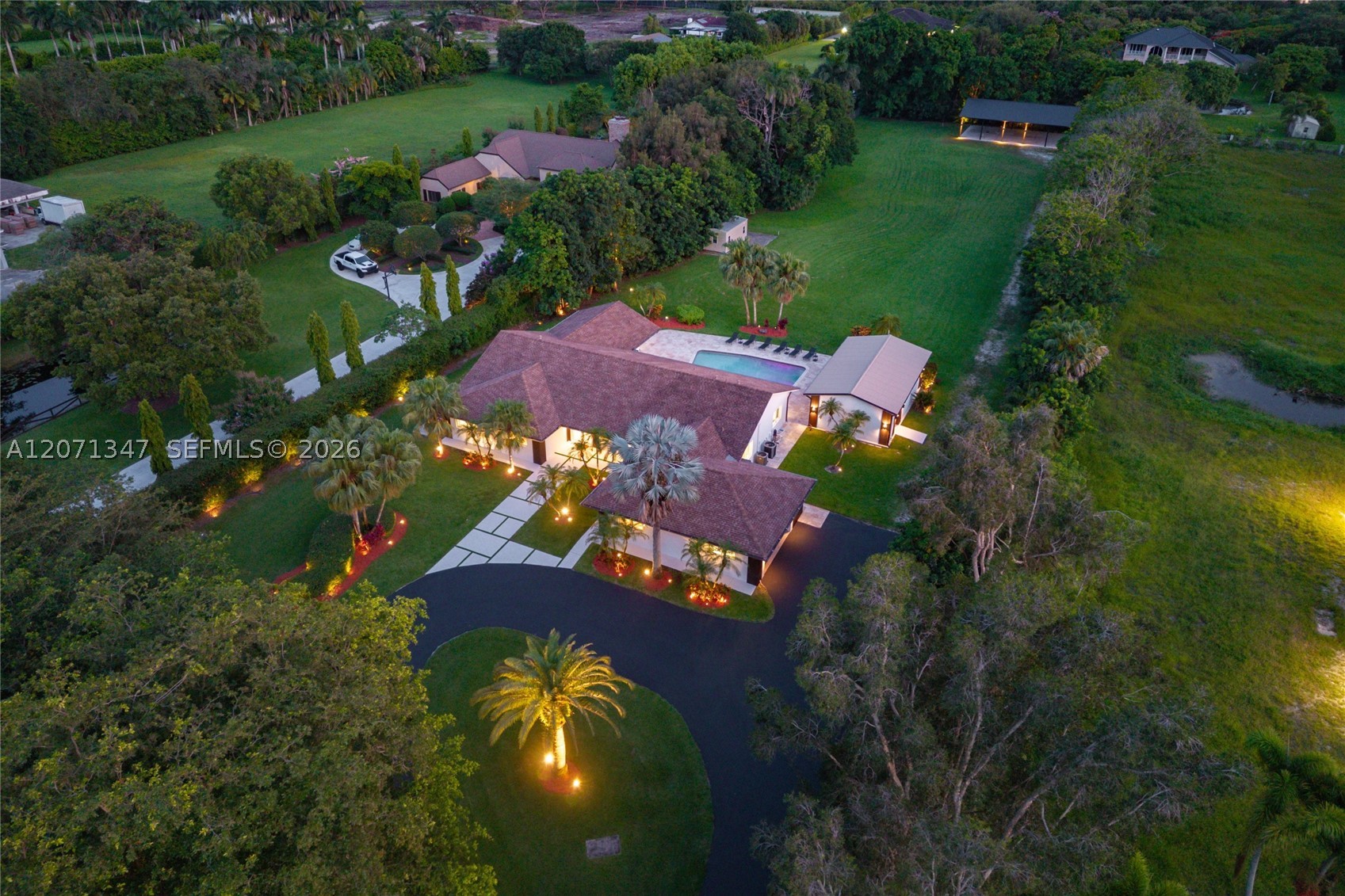 13900 Mustang Trl, Southwest Ranches FL 33330