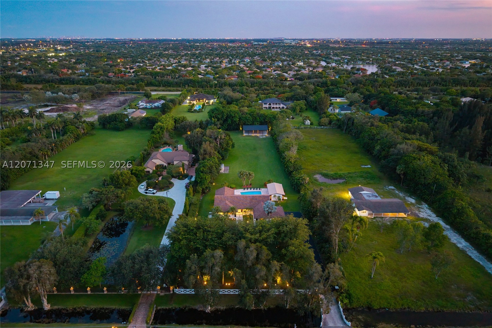 13900 Mustang Trl, Southwest Ranches FL 33330