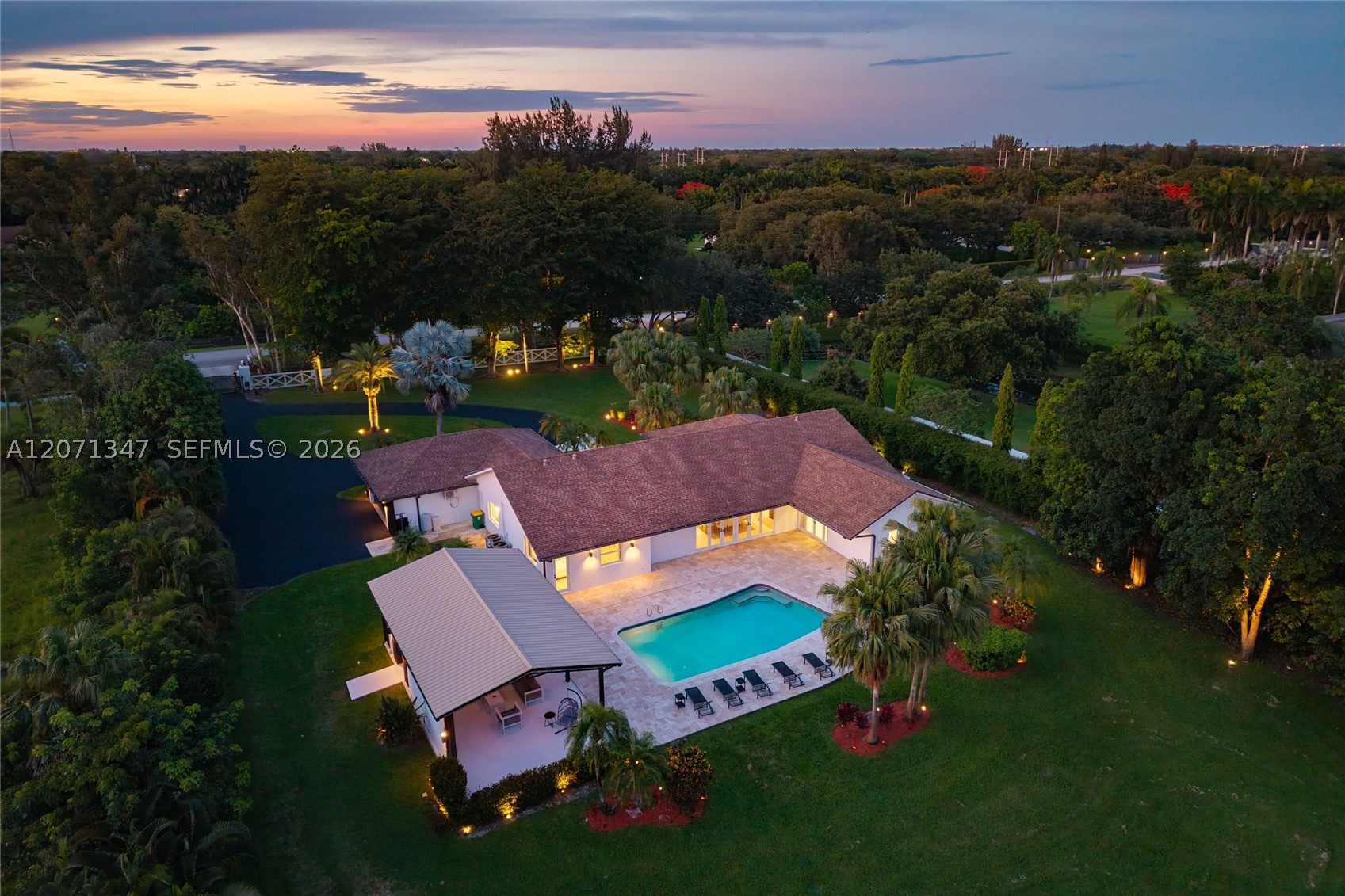 13900 Mustang Trl, Southwest Ranches FL 33330