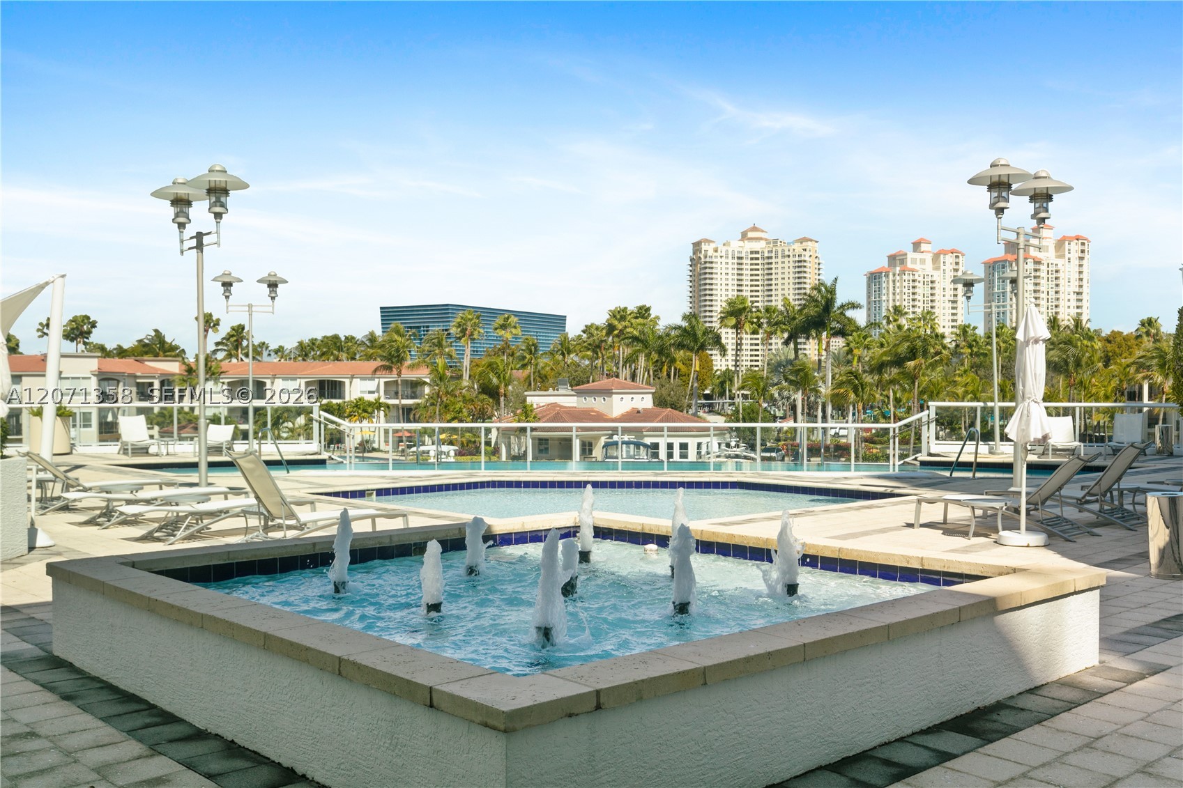 3131 NE 188th St #2-1010, Aventura FL 33180