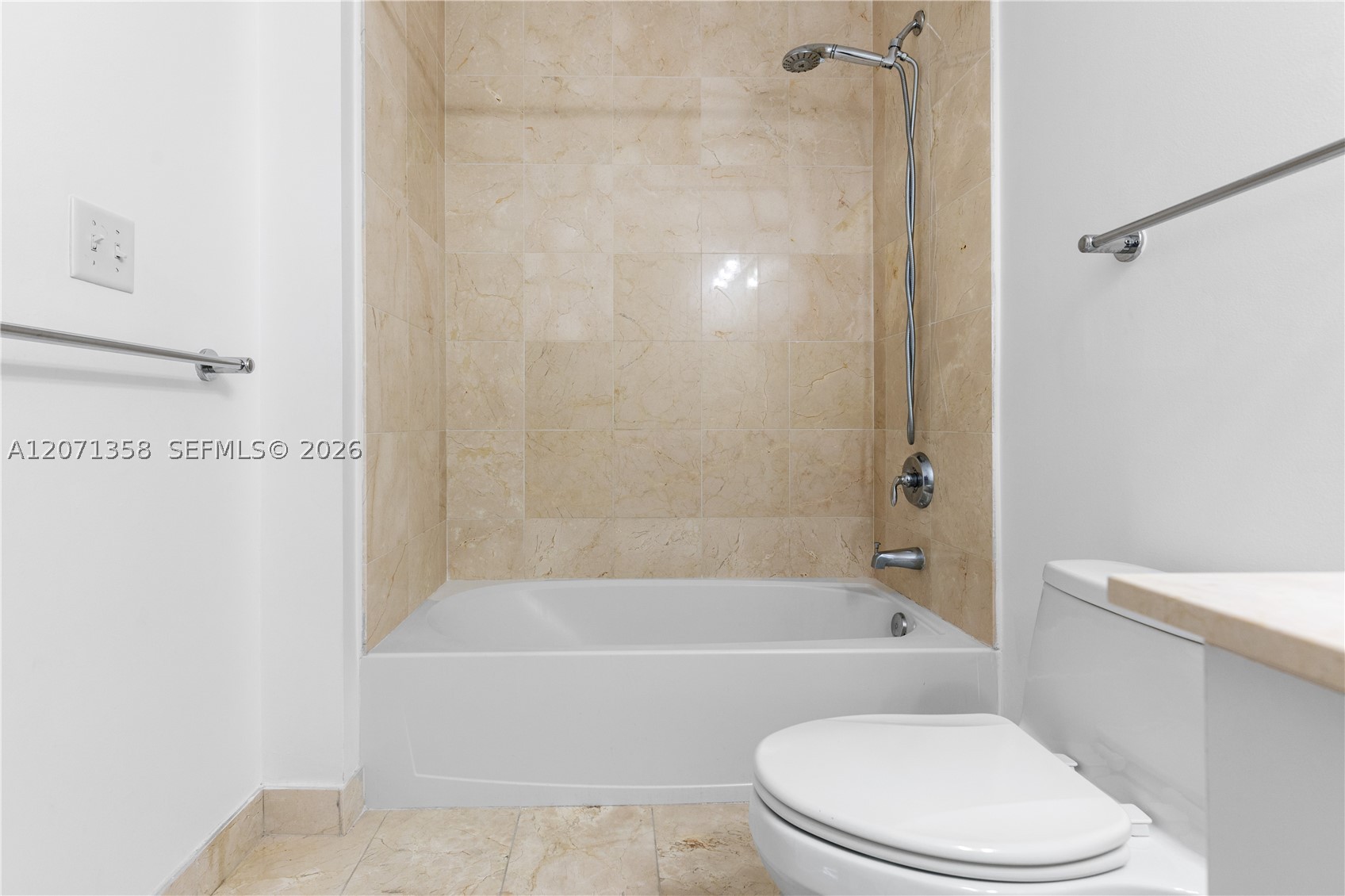3131 NE 188th St #2-1010, Aventura FL 33180