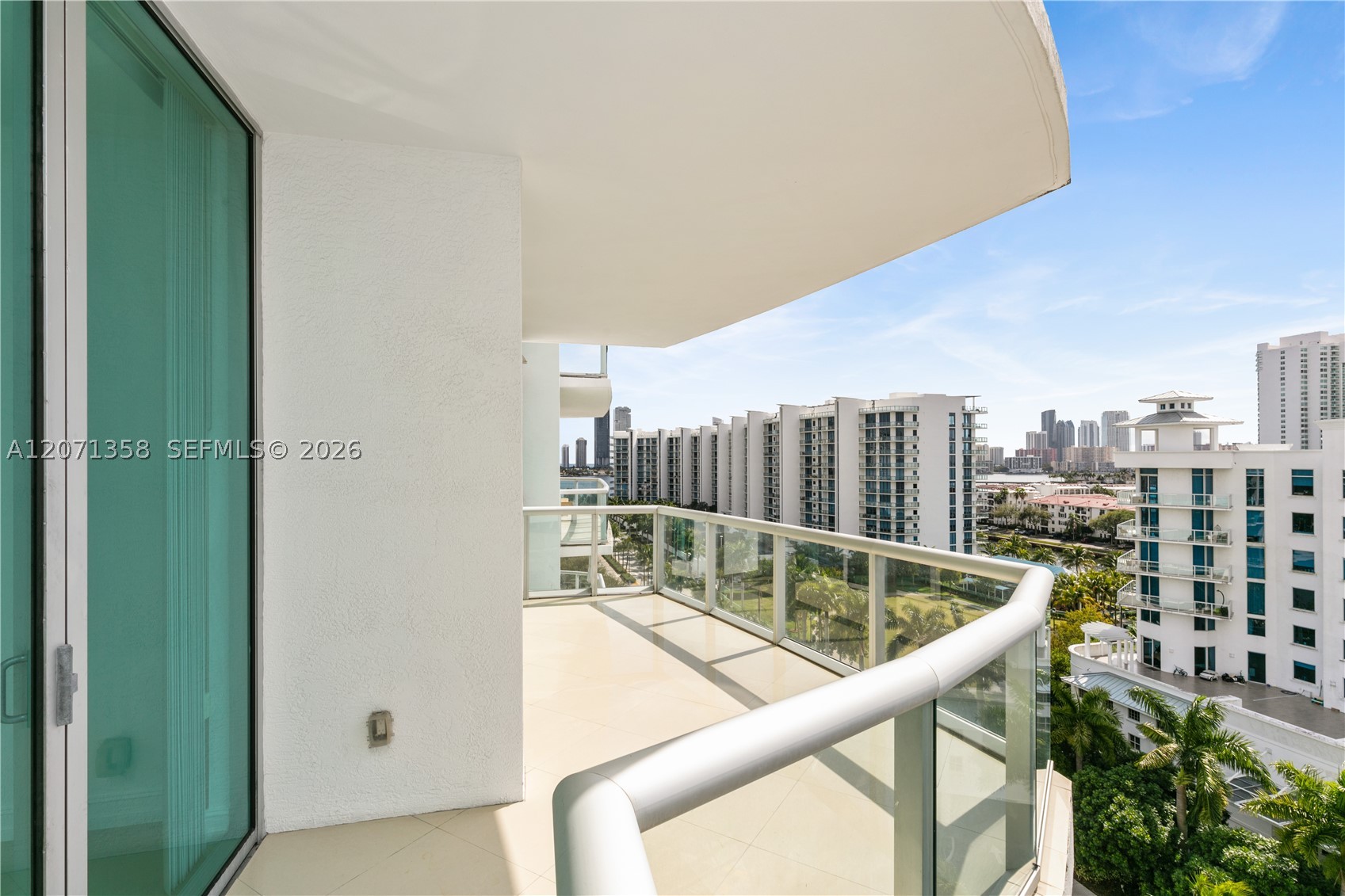 3131 NE 188th St #2-1010, Aventura FL 33180