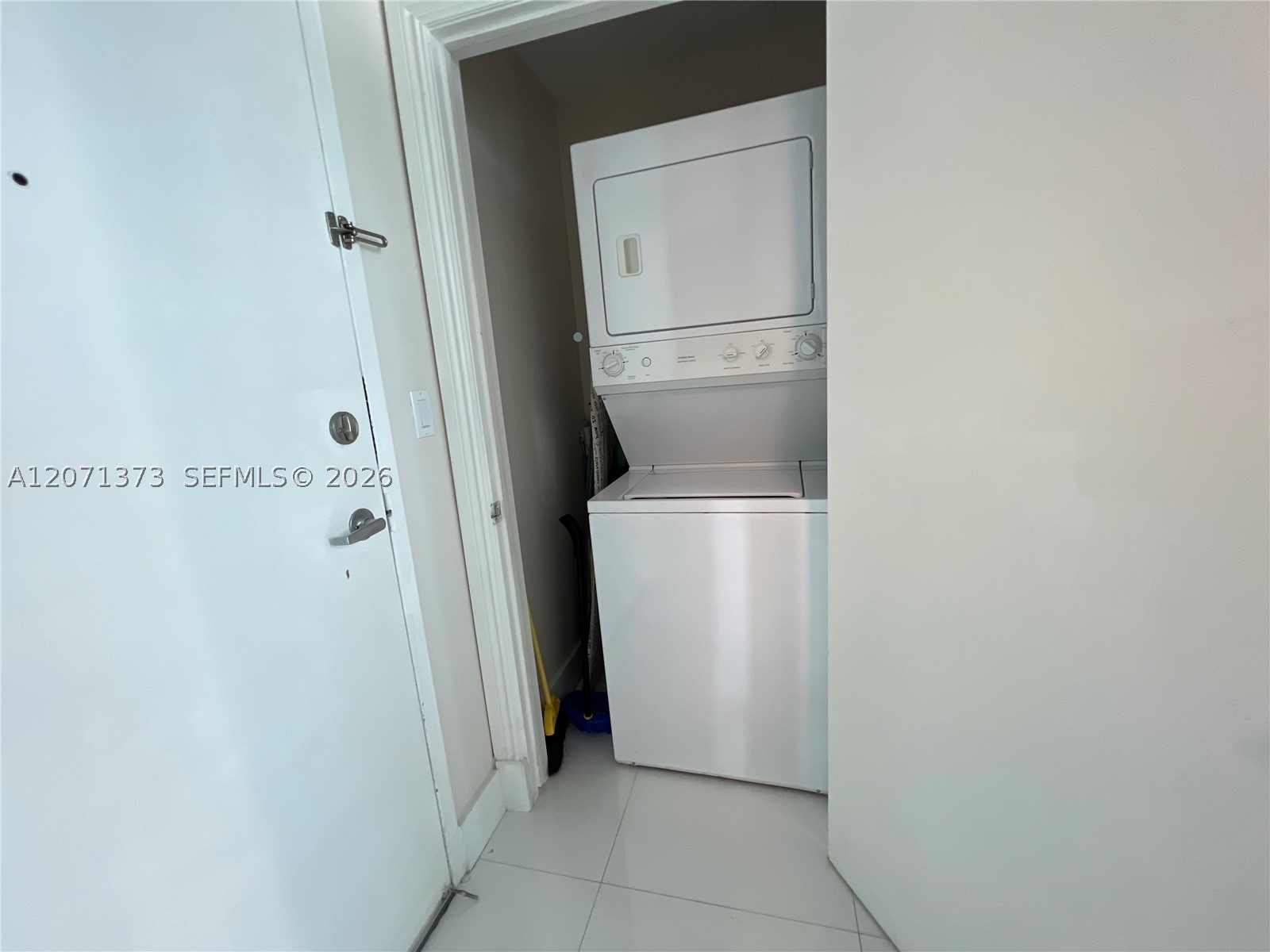 6515 Collins Ave #1801, Miami Beach FL 33141