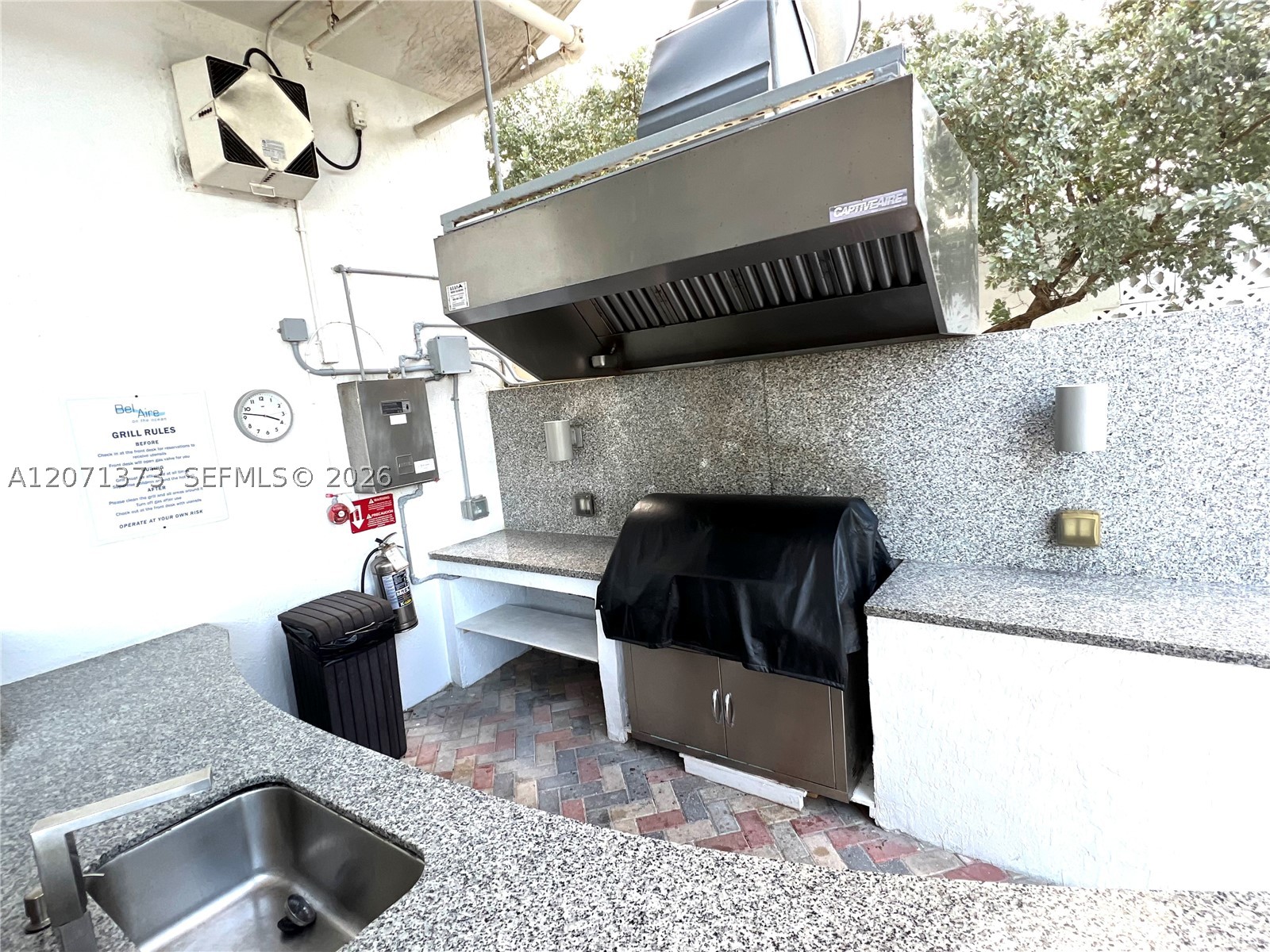 6515 Collins Ave #1801, Miami Beach FL 33141