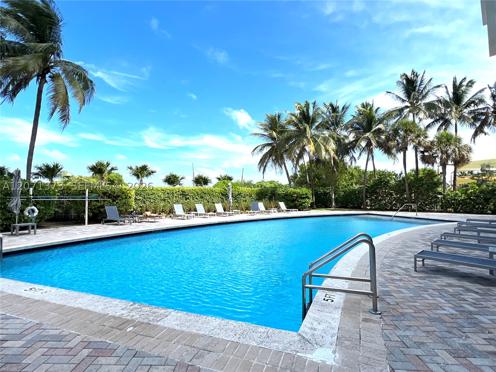 6515 Collins Ave #1801, Miami Beach FL 33141