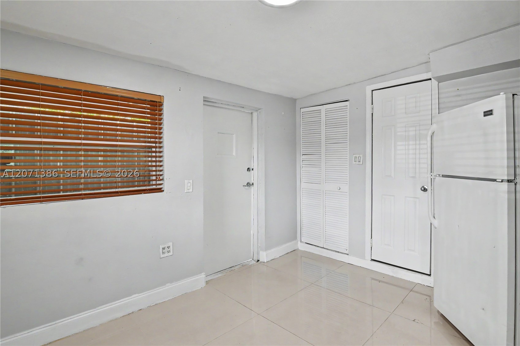 3538 SW 87th Ct, Miami FL 33165