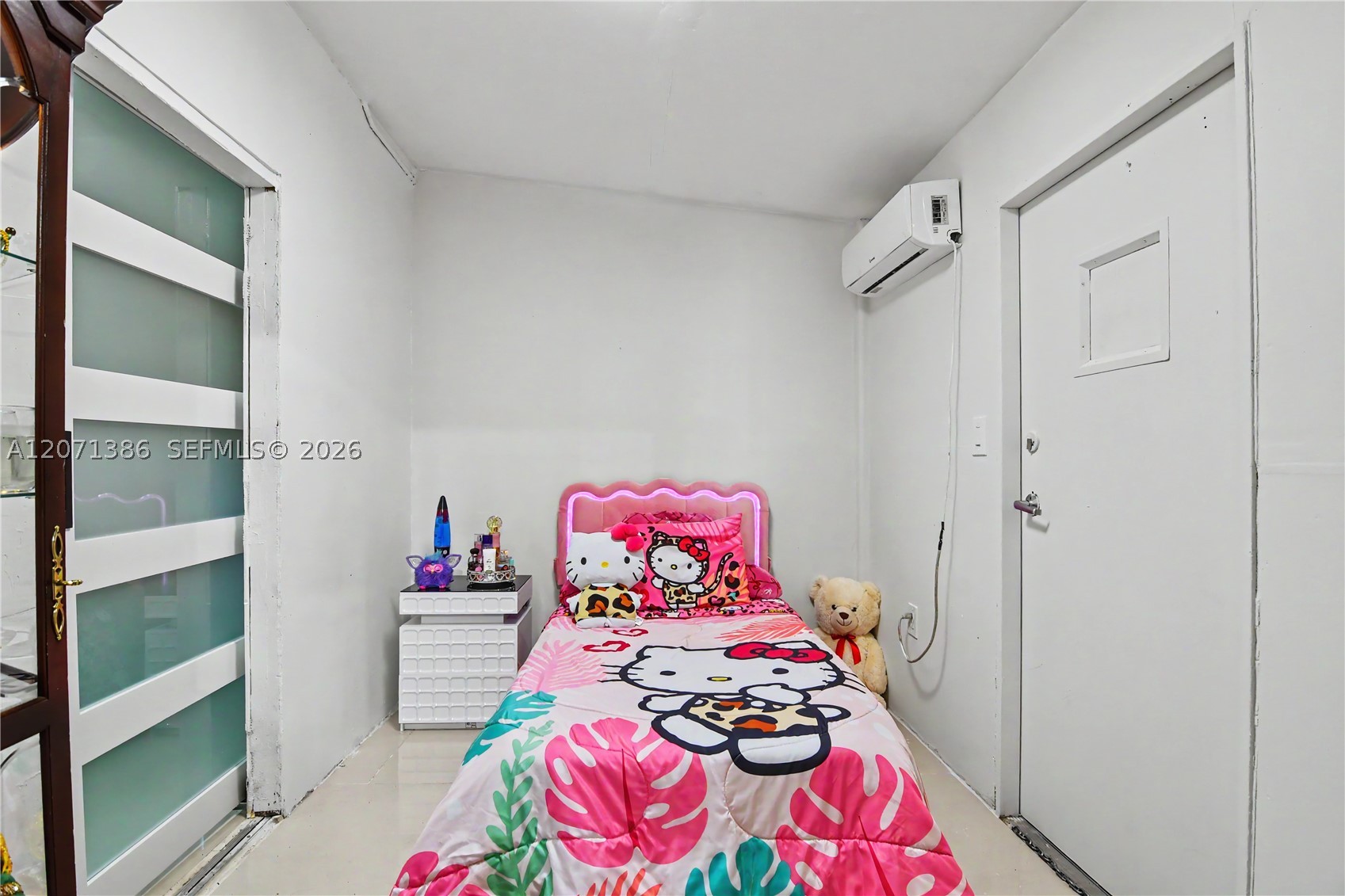 3538 SW 87th Ct, Miami FL 33165