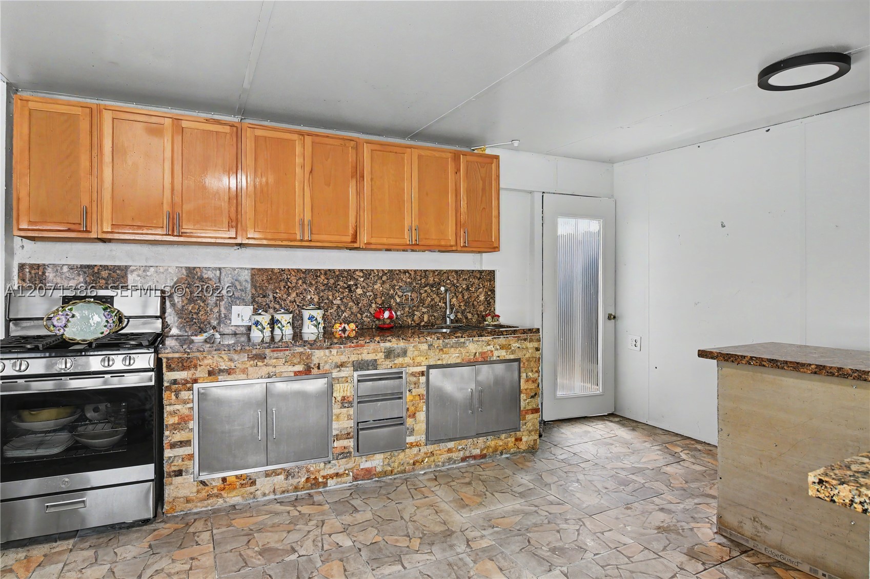 3538 SW 87th Ct, Miami FL 33165