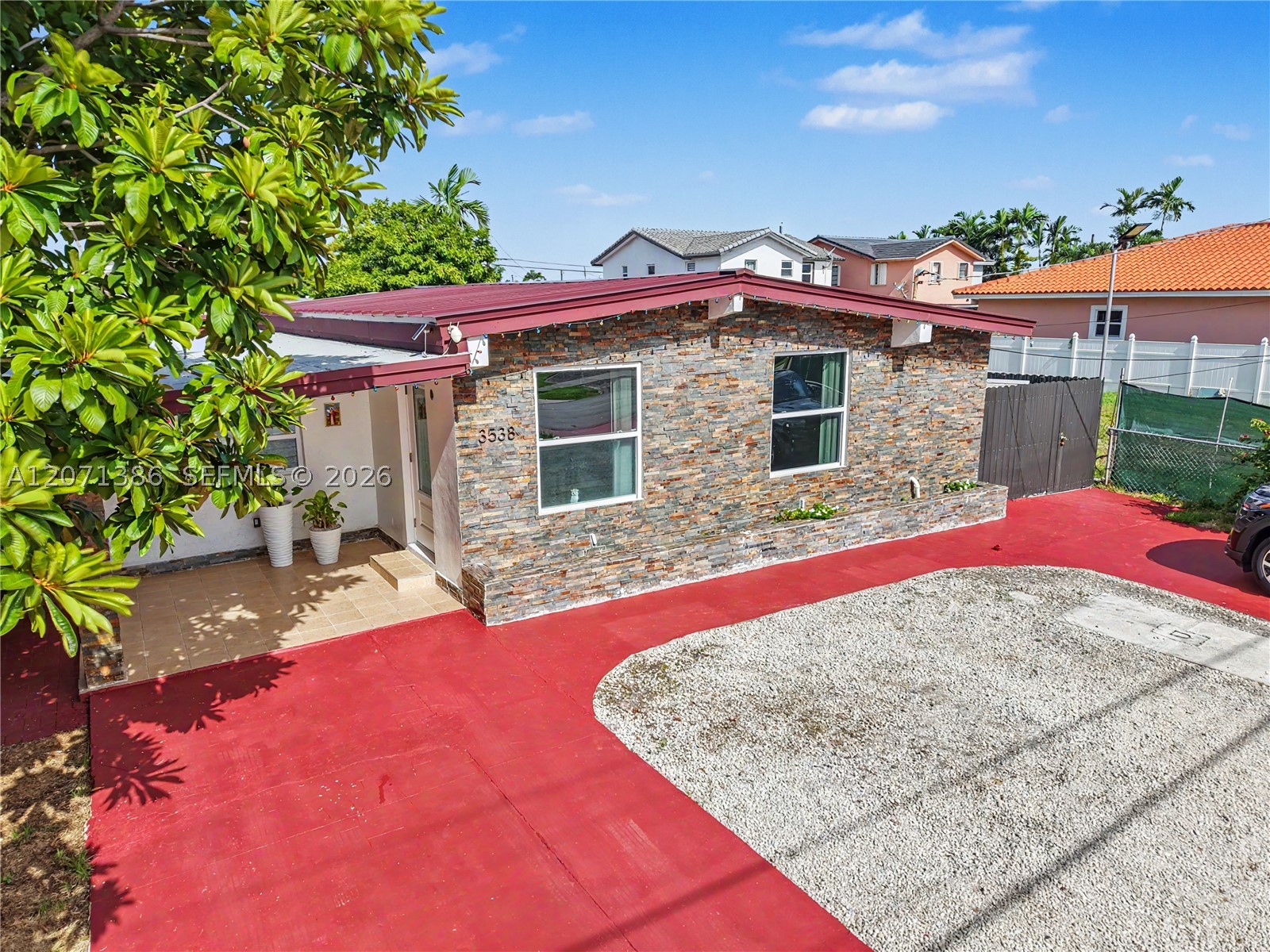 3538 SW 87th Ct, Miami FL 33165