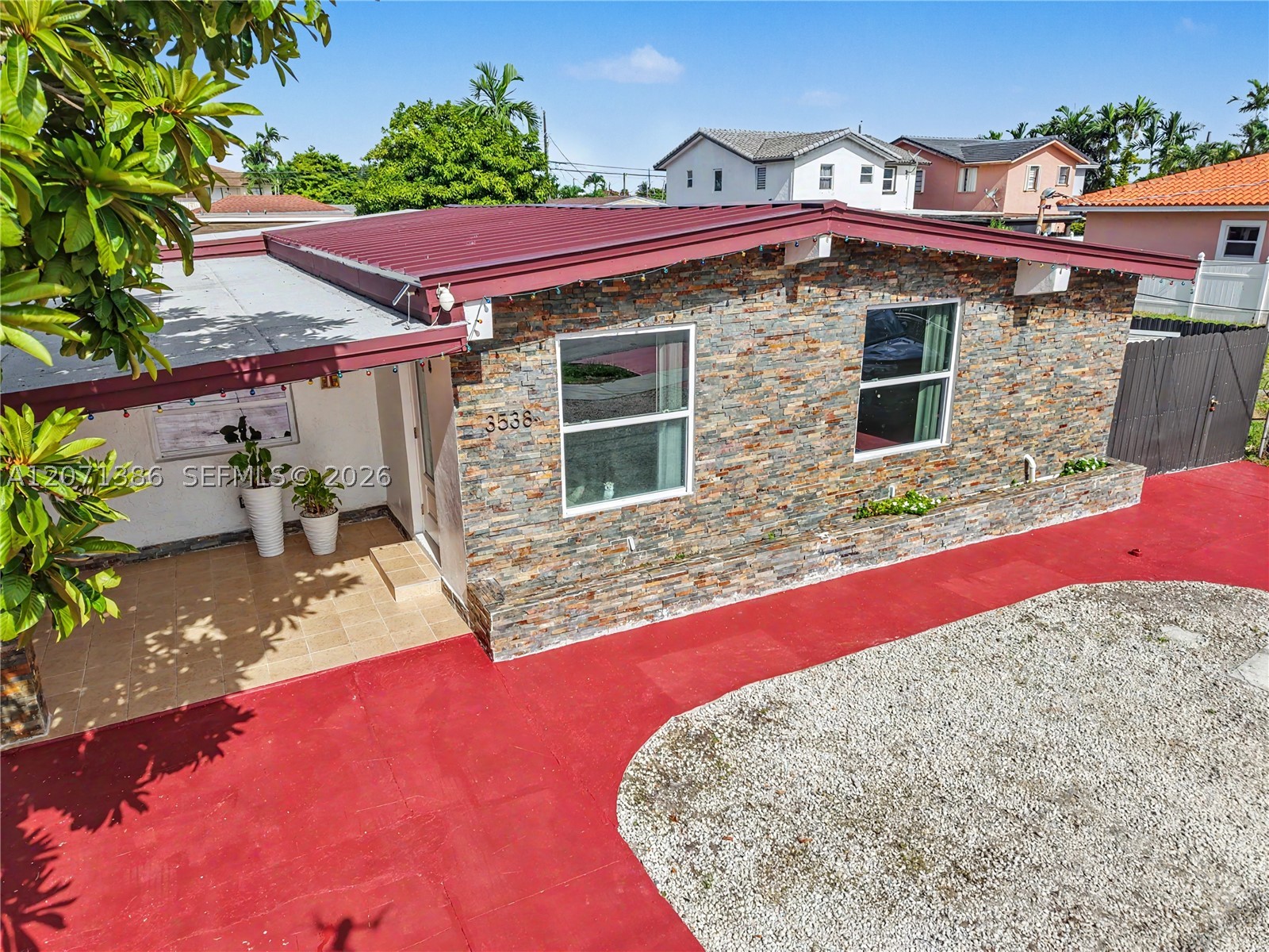 3538 SW 87th Ct, Miami FL 33165