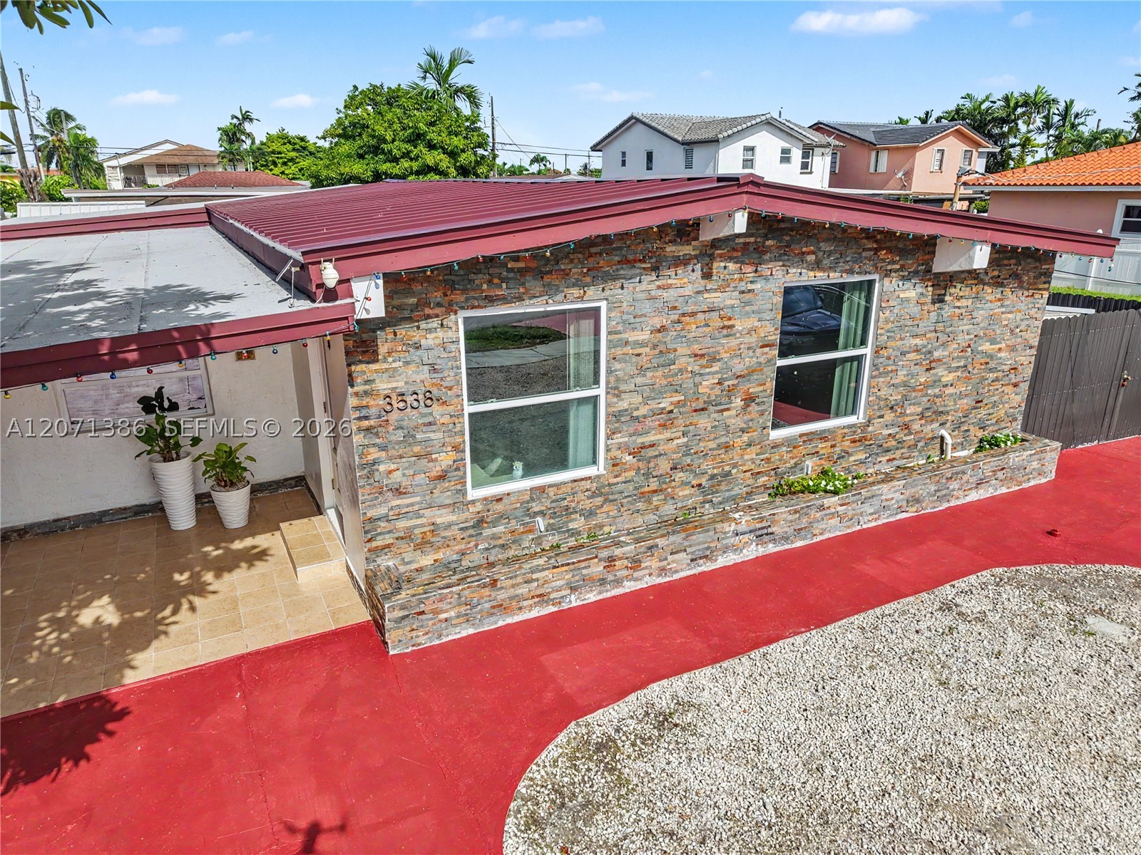 3538 SW 87th Ct, Miami FL 33165