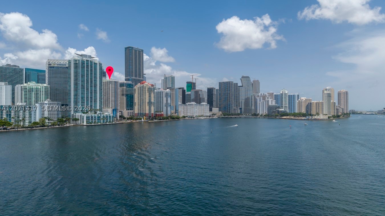 1200 Brickell Bay Dr #3310, Miami FL 33131