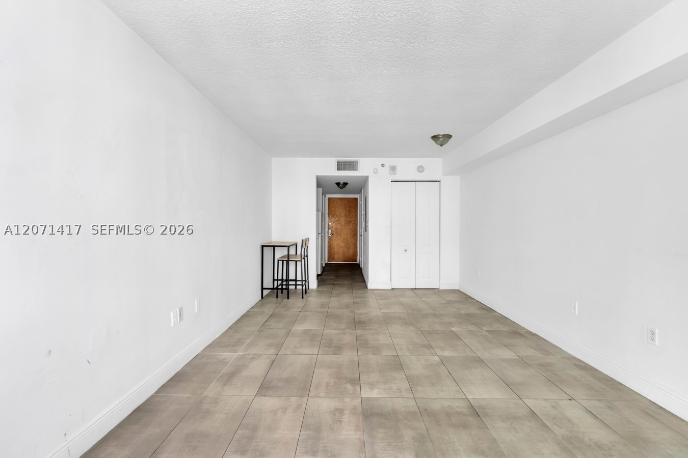 1200 Brickell Bay Dr #3310, Miami FL 33131