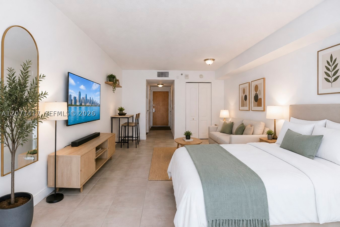 1200 Brickell Bay Dr #3310, Miami FL 33131