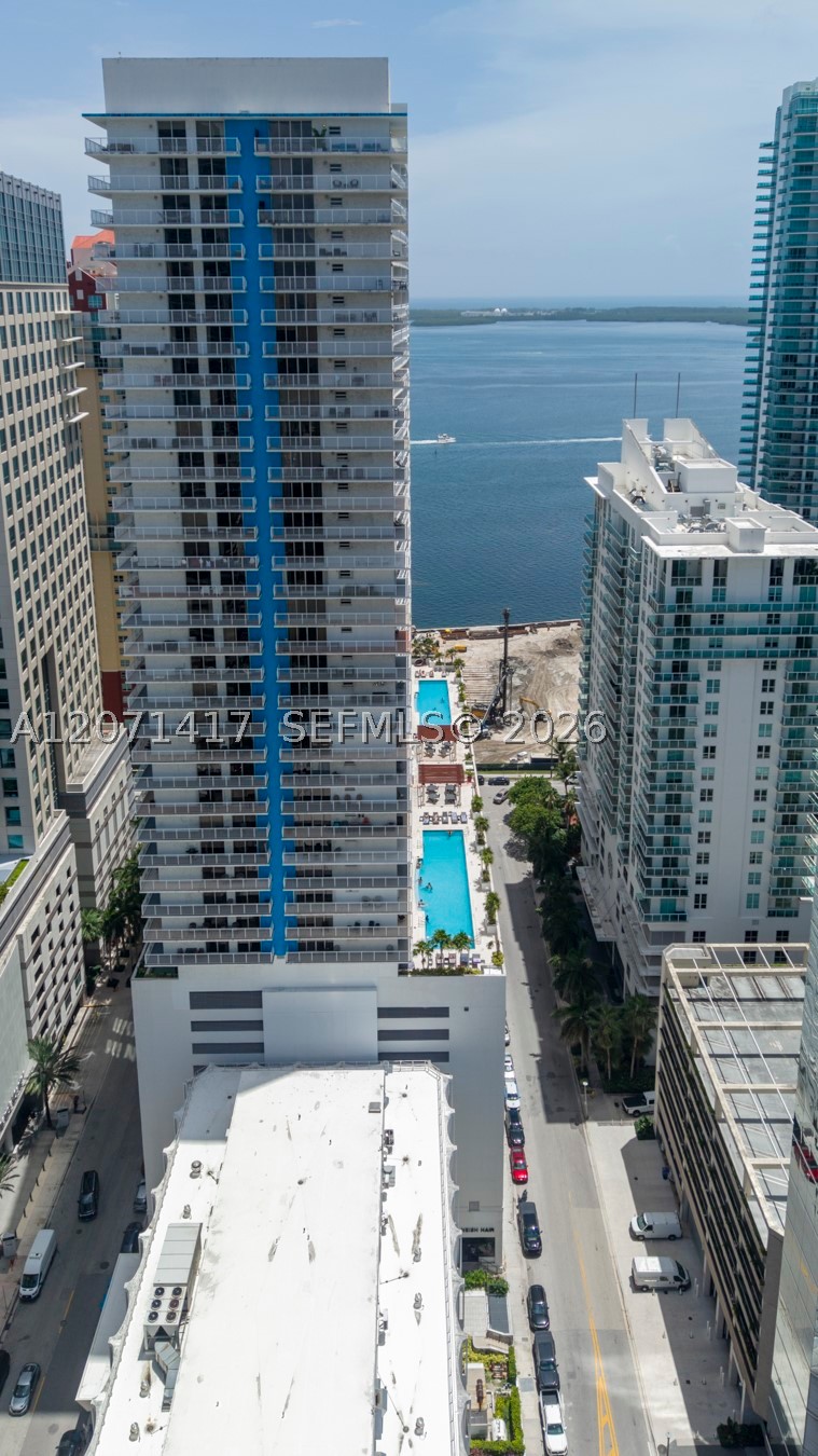 1200 Brickell Bay Dr #3310, Miami FL 33131