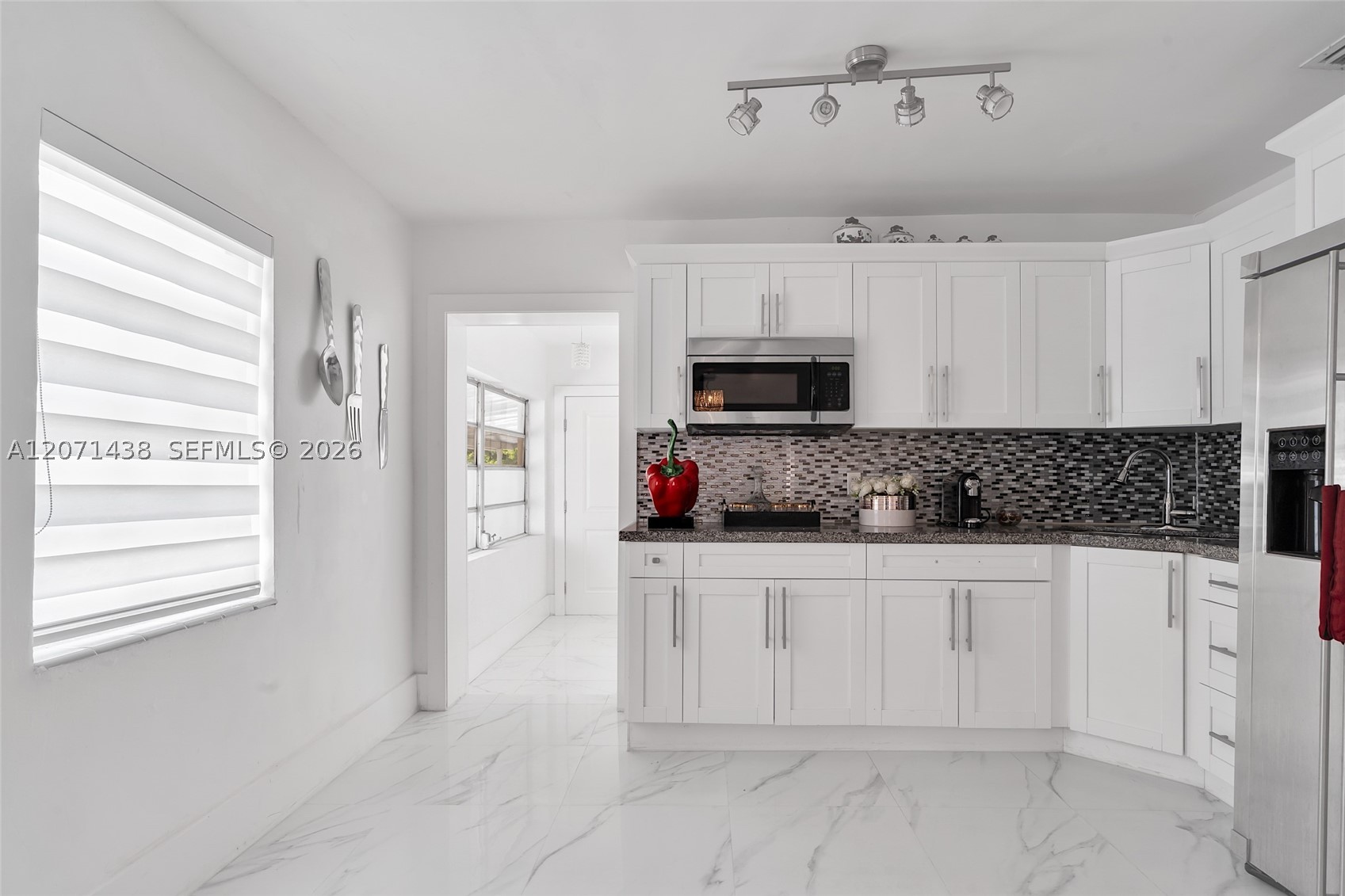 31 SW 58th Ct, Miami FL 33144