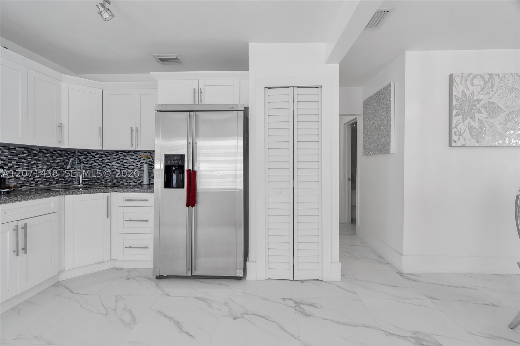 31 SW 58th Ct, Miami FL 33144