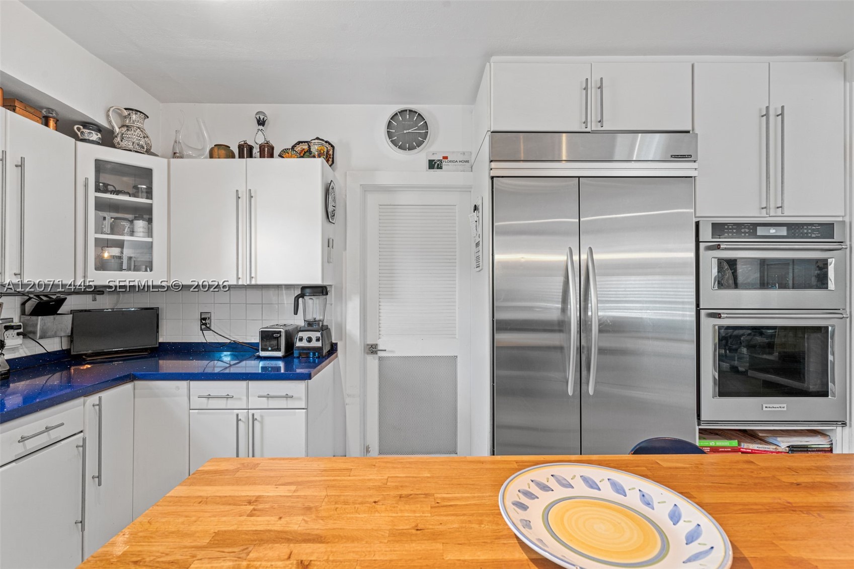 7970 Hawthorne Ave, Miami Beach FL 33141
