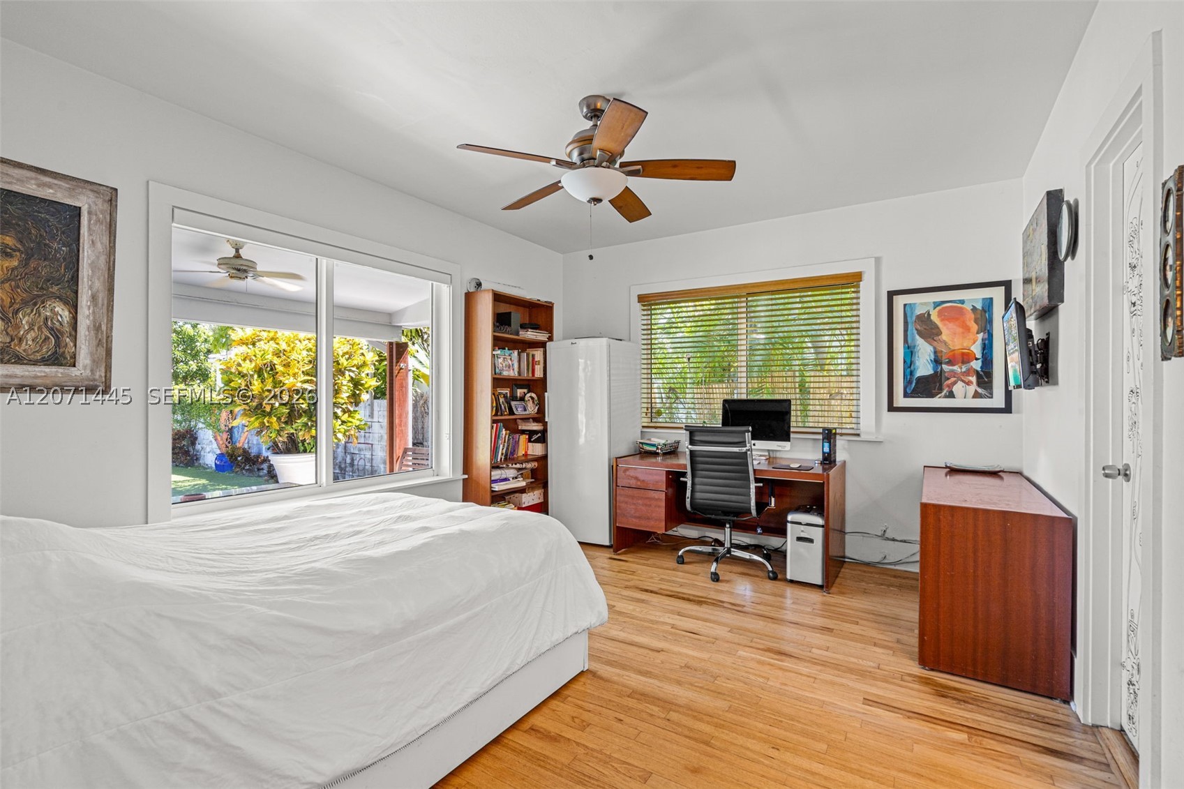 7970 Hawthorne Ave, Miami Beach FL 33141