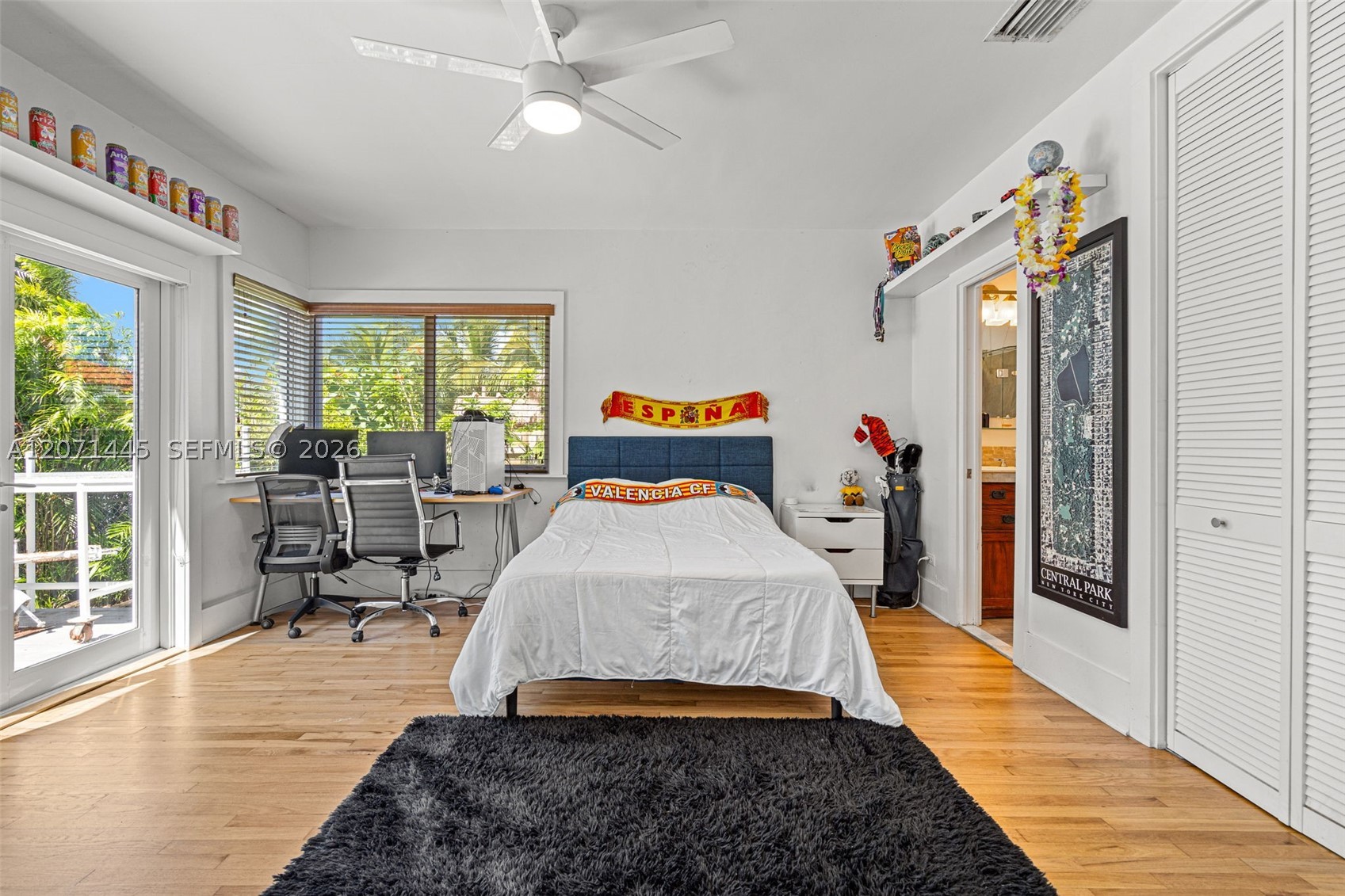 7970 Hawthorne Ave, Miami Beach FL 33141