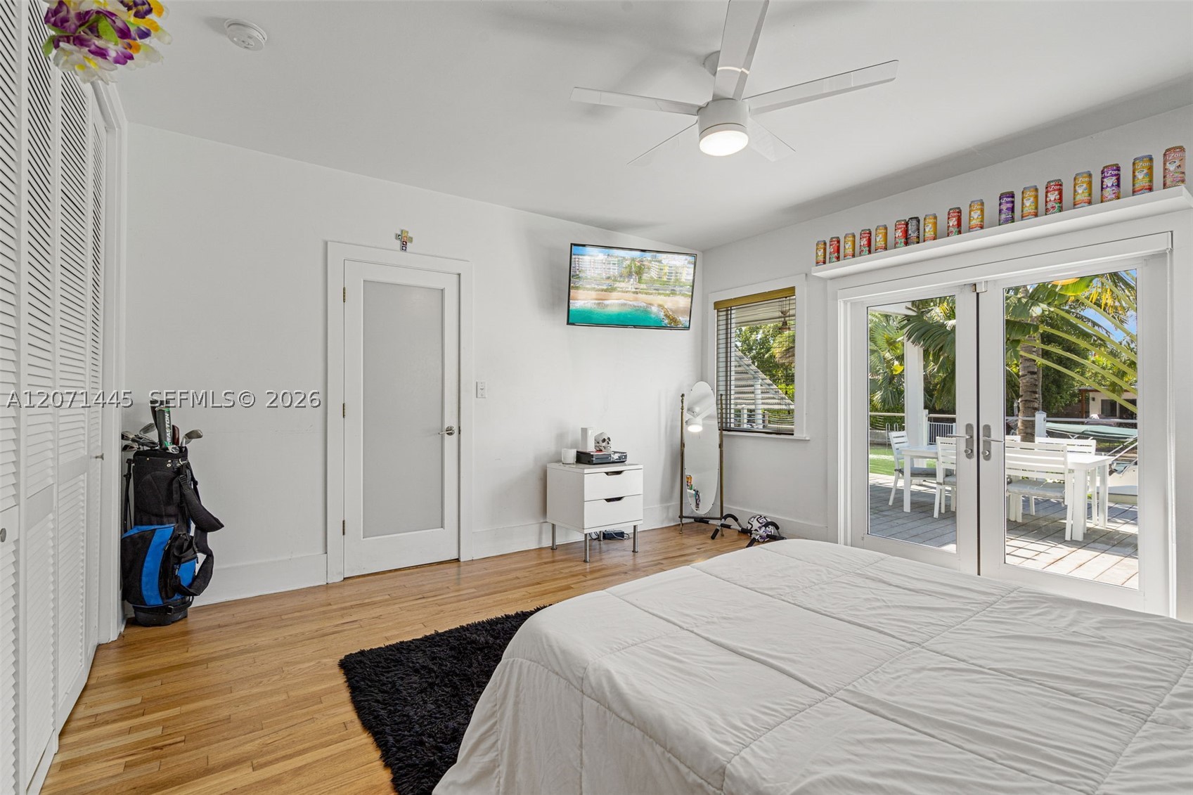 7970 Hawthorne Ave, Miami Beach FL 33141