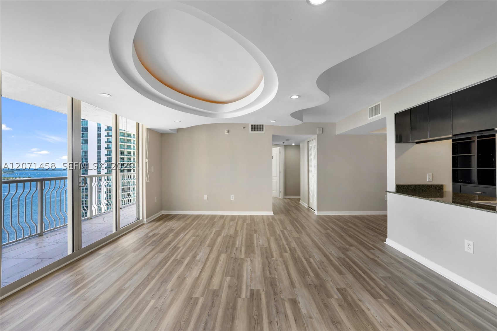 1200 Brickell Bay Dr #3001, Miami FL 33131