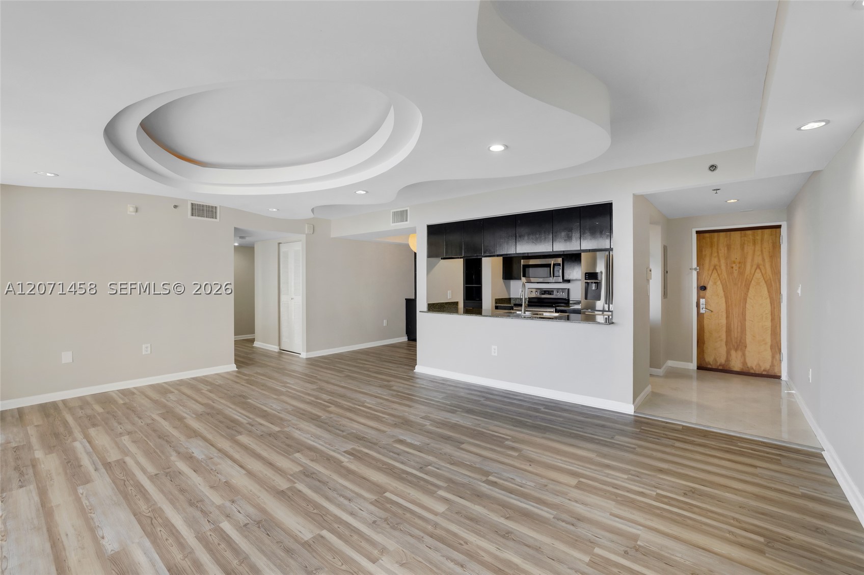 1200 Brickell Bay Dr #3001, Miami FL 33131