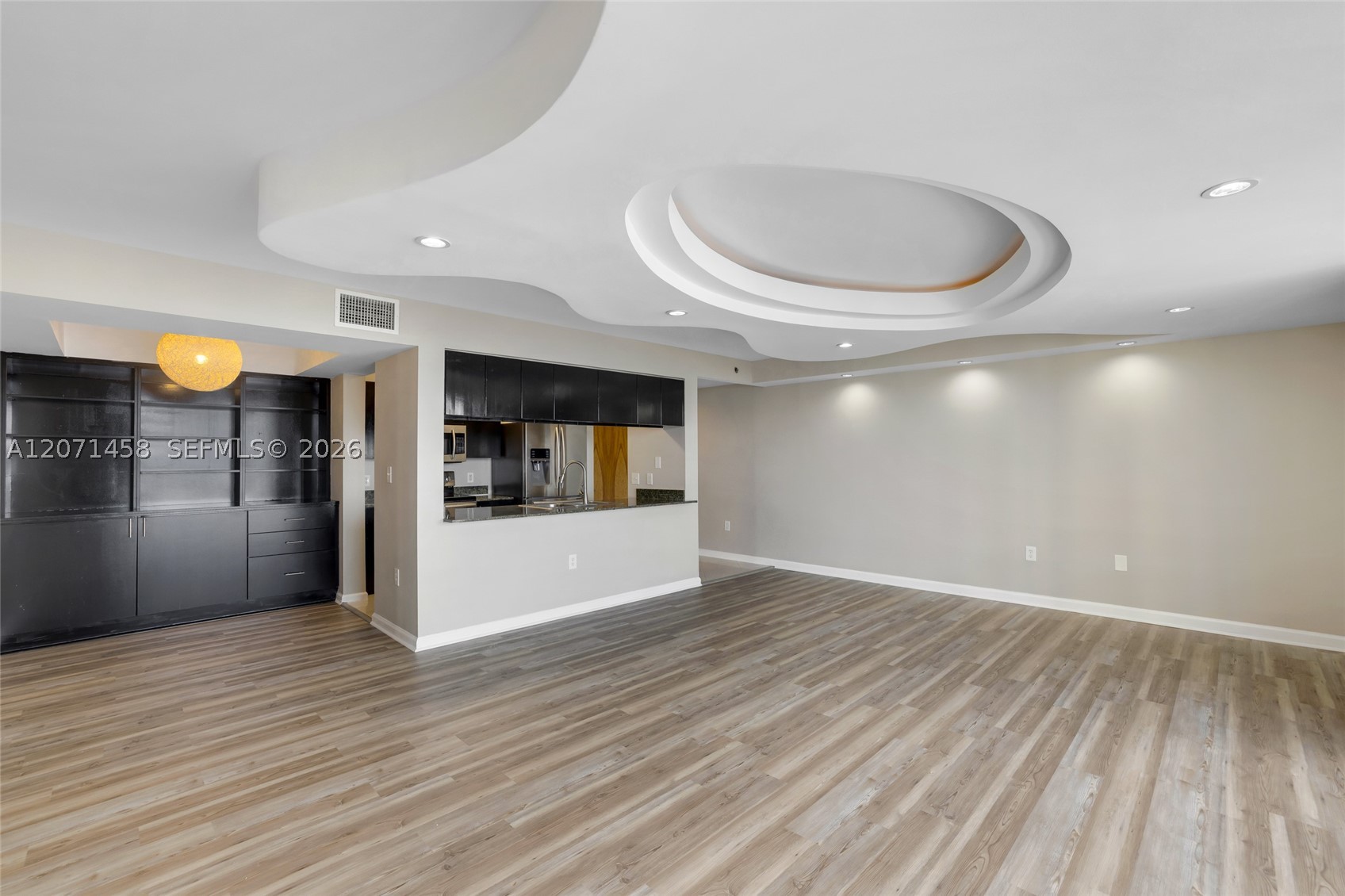 1200 Brickell Bay Dr #3001, Miami FL 33131