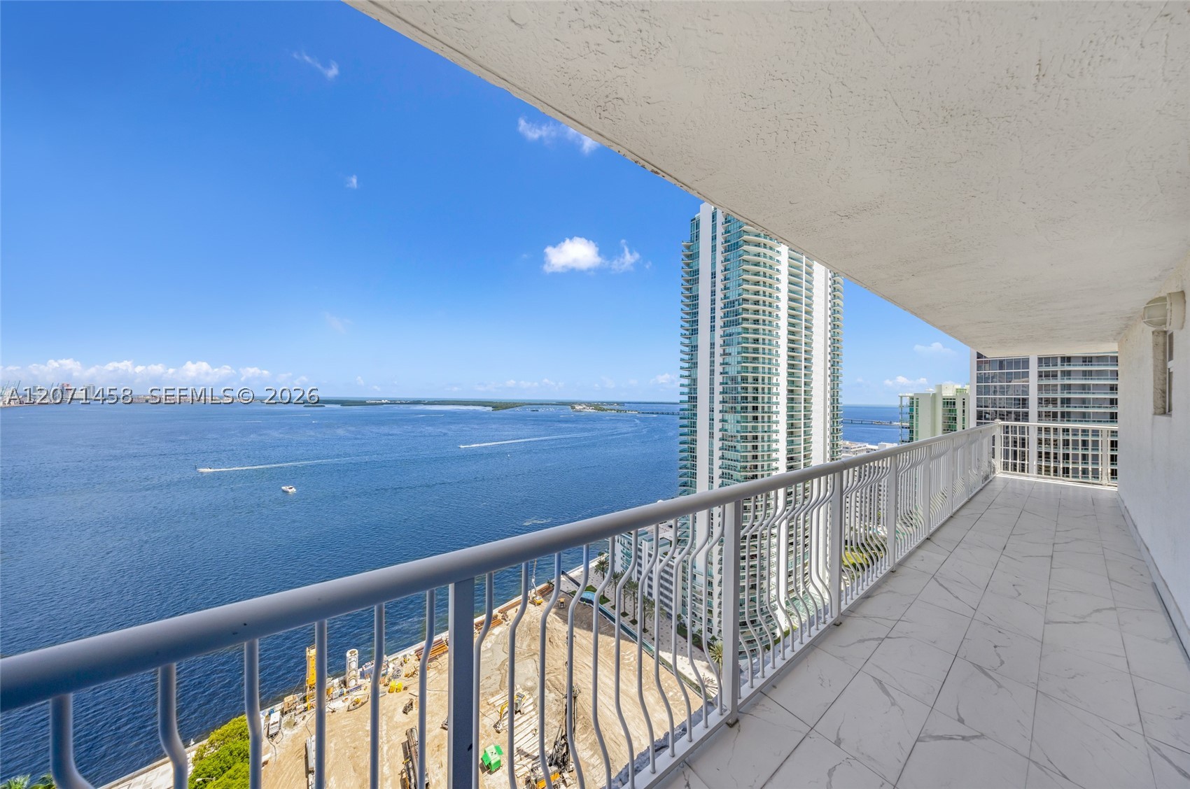 1200 Brickell Bay Dr #3001, Miami FL 33131