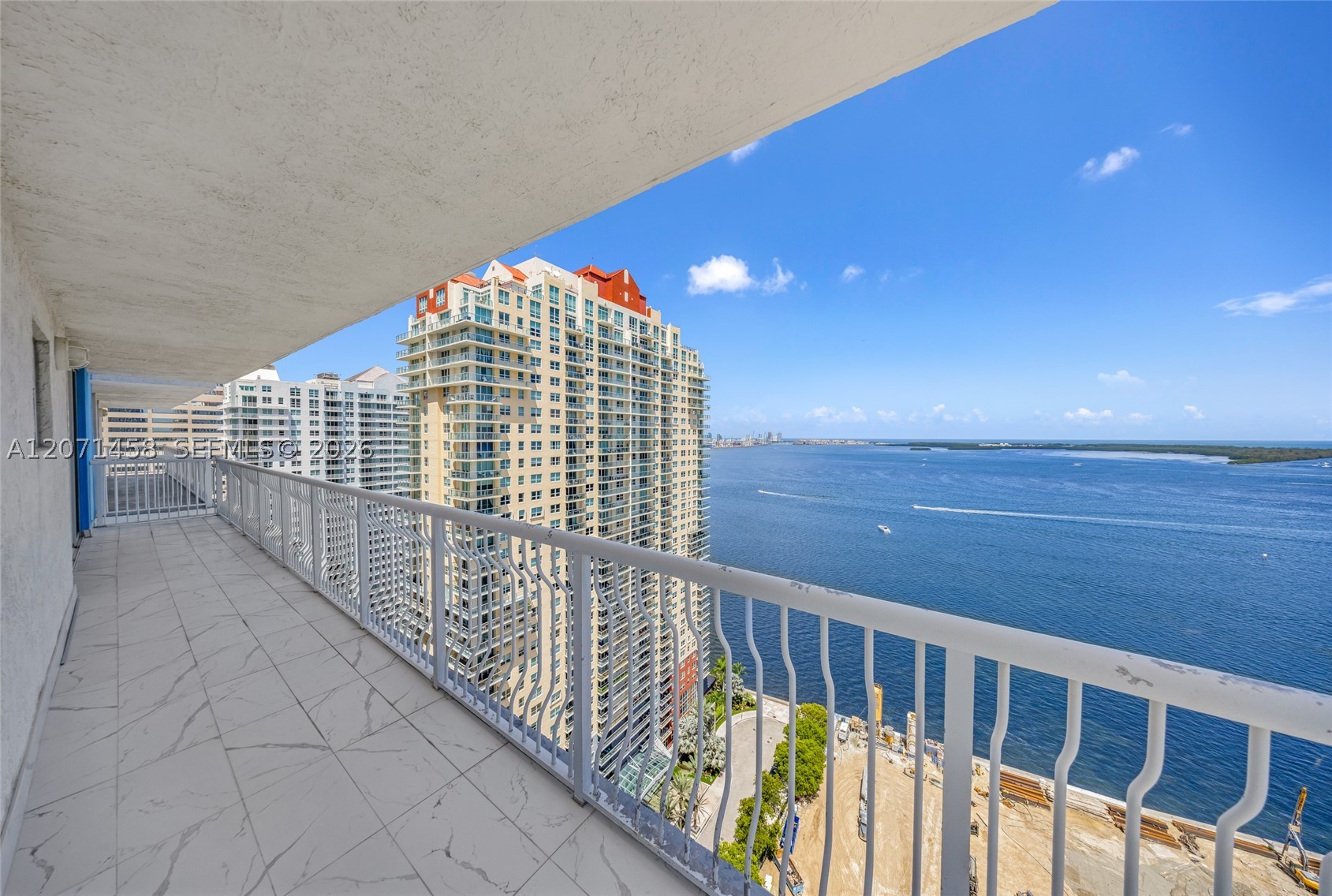 1200 Brickell Bay Dr #3001, Miami FL 33131