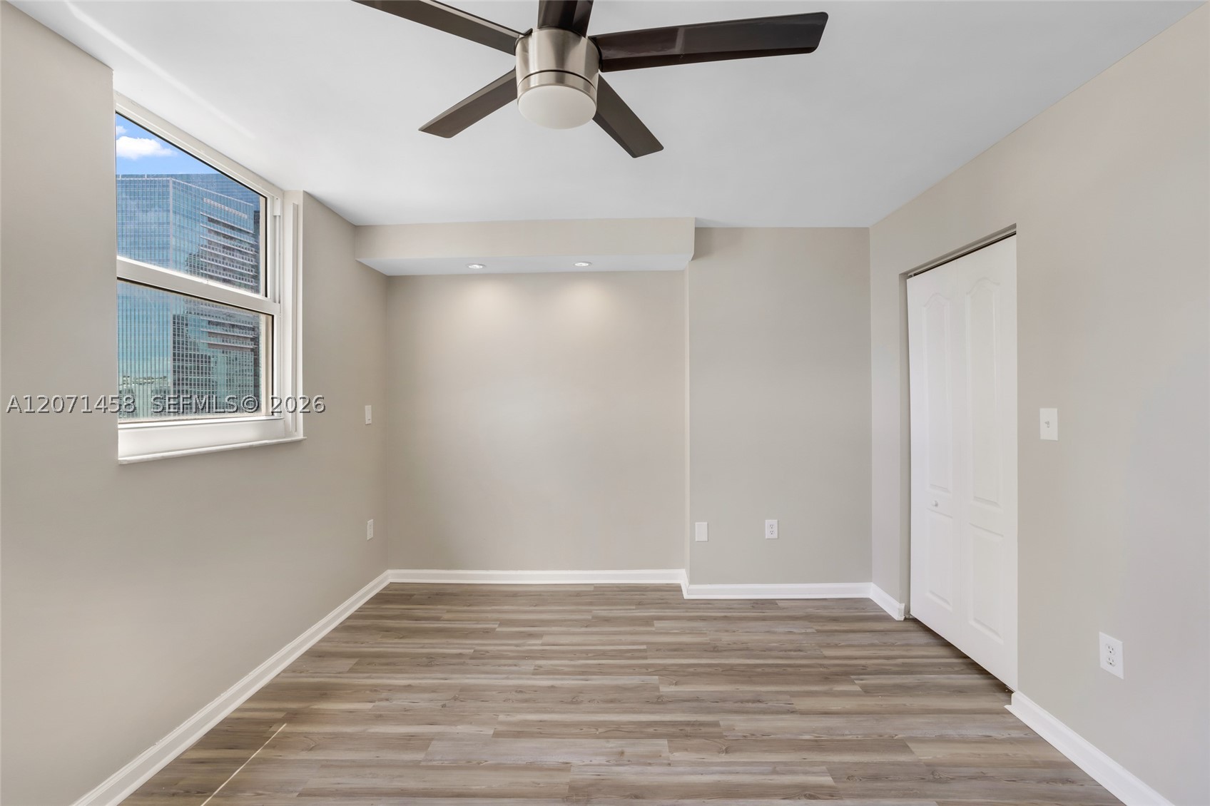1200 Brickell Bay Dr #3001, Miami FL 33131