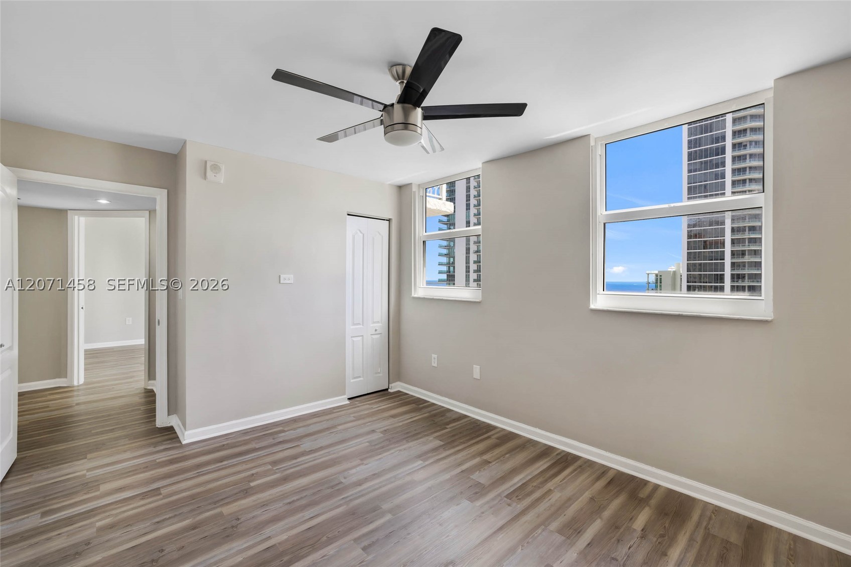 1200 Brickell Bay Dr #3001, Miami FL 33131