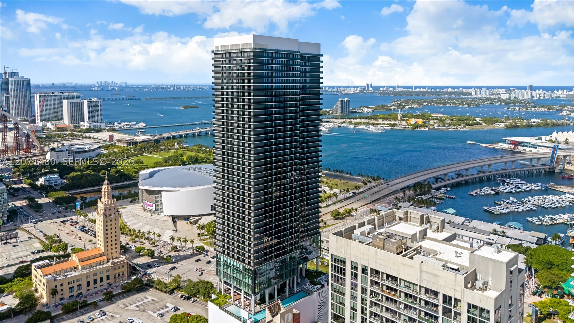 398 NE 5th St #2118, Miami FL 33132