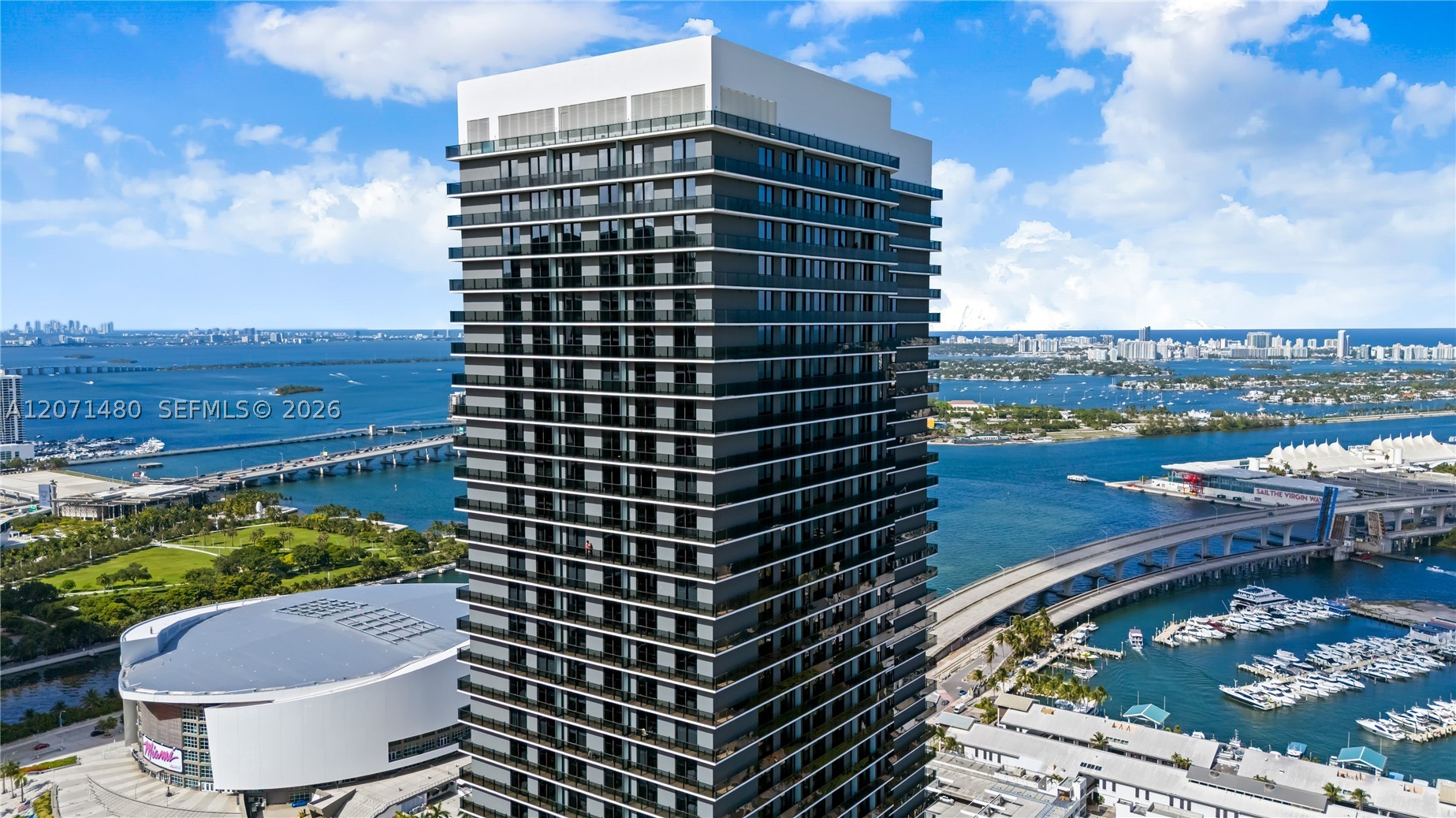 398 NE 5th St #2118, Miami FL 33132